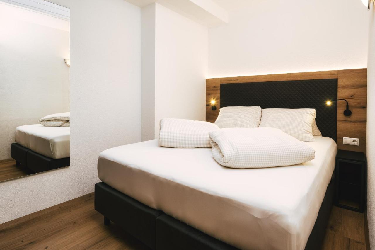 Camping Dreilaendereck Blockhuetten & Apartments Ried im Oberinntal Dış mekan fotoğraf