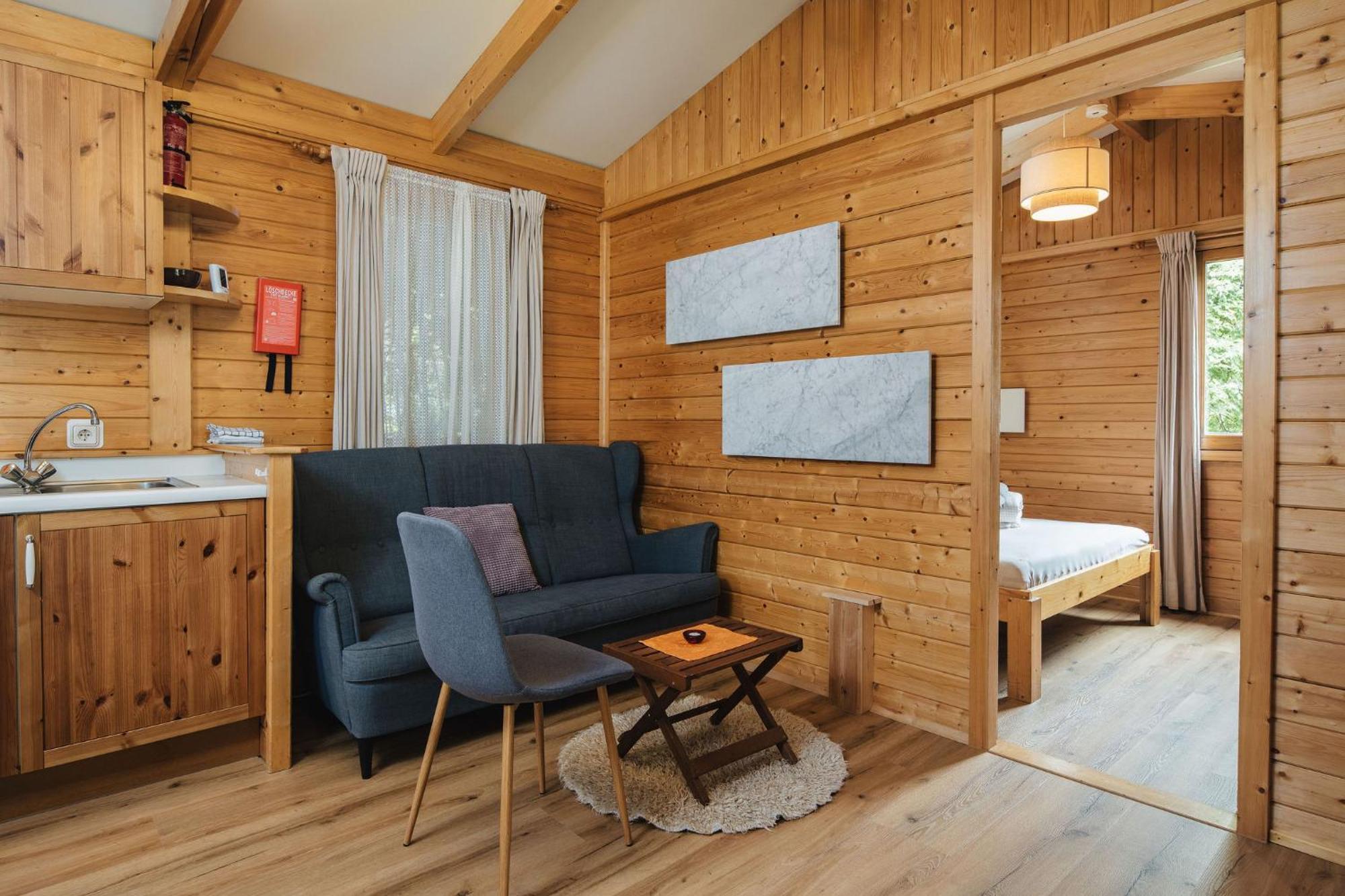Camping Dreilaendereck Blockhuetten & Apartments Ried im Oberinntal Dış mekan fotoğraf
