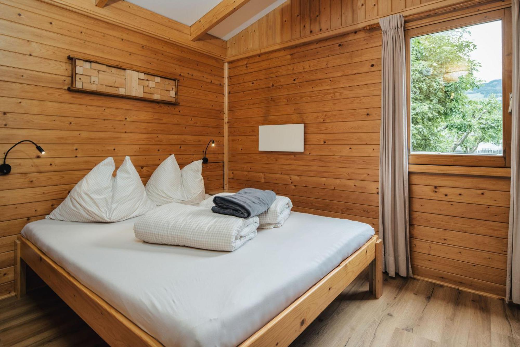 Camping Dreilaendereck Blockhuetten & Apartments Ried im Oberinntal Dış mekan fotoğraf